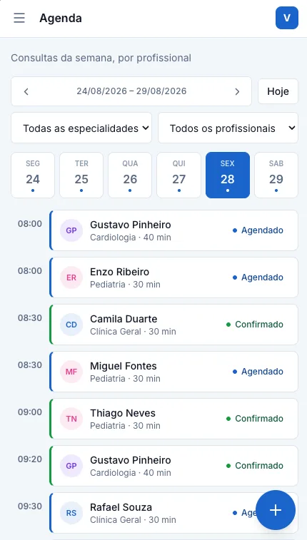 Agenda do dia no celular do sistema conceitual Vega Clínica: consultas a partir das 8h, cada uma com paciente, especialidade, duração e o estado agendado ou confirmado.